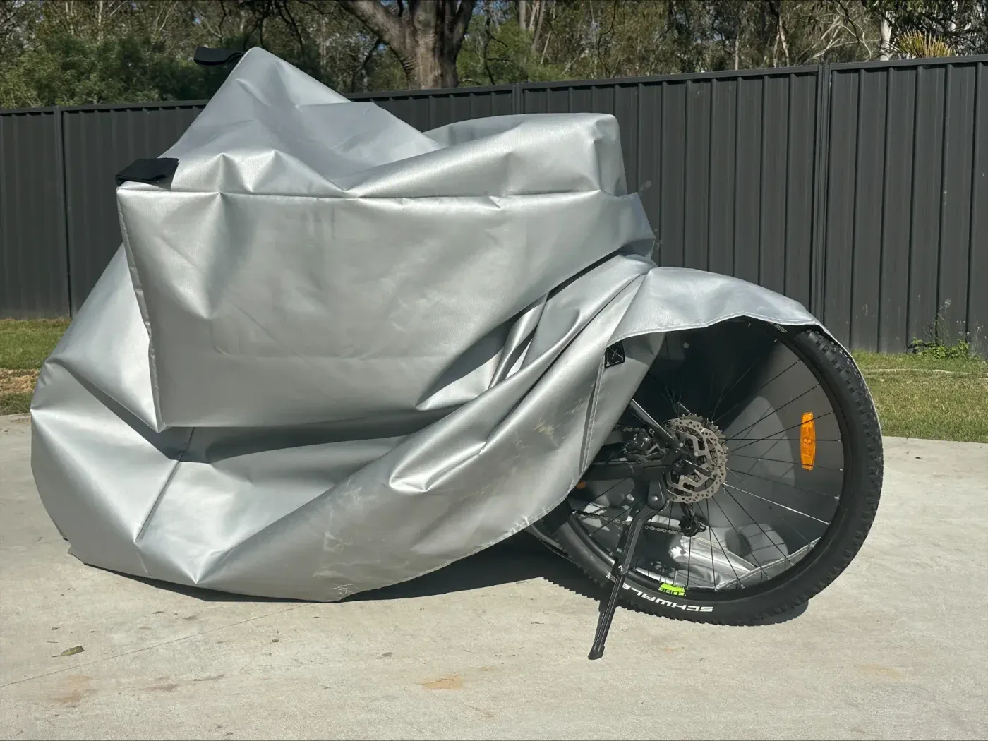 Lithium-Ion Battery Multi-Purpose Fire Blanket